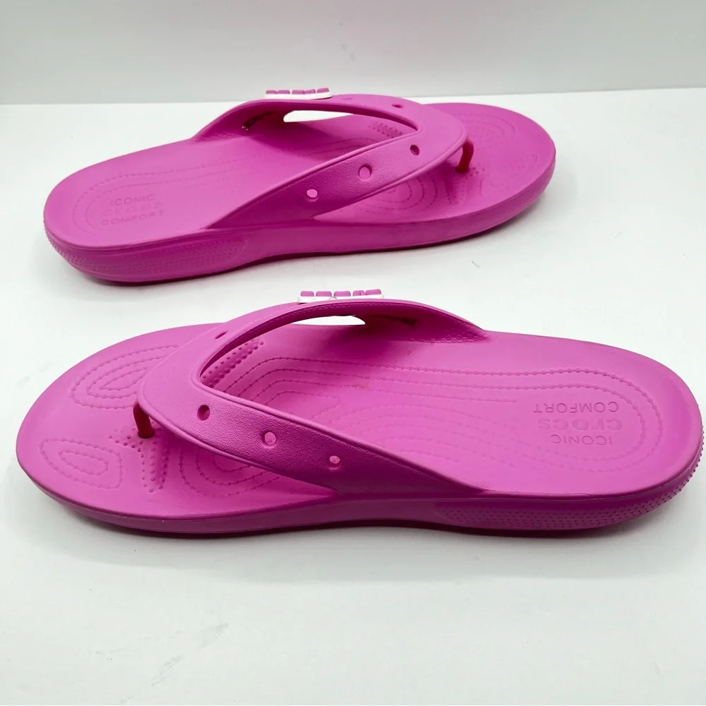 CROCS Men’s Size 12 Party Pink Sandals